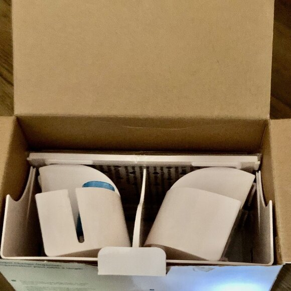 New Munchkin Diaper Change Organizer W16in x H5in x D9in - Picture 6 of 9